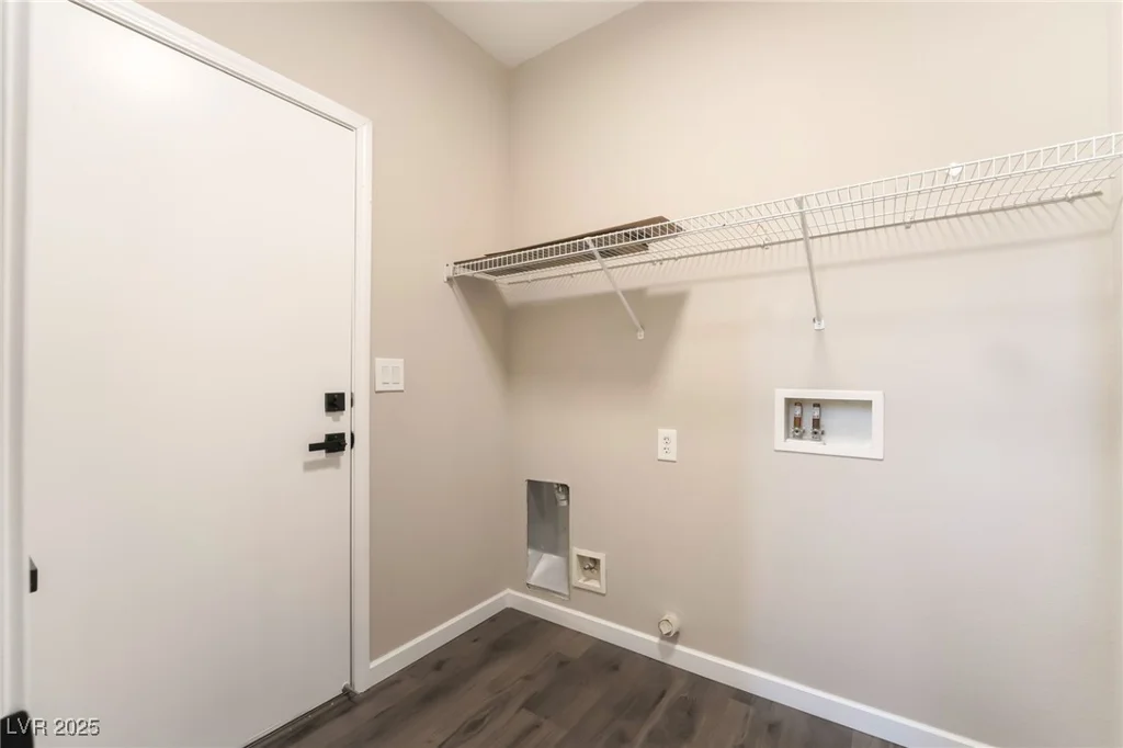 6260 Castle Kennedy, Henderson, NV 89011