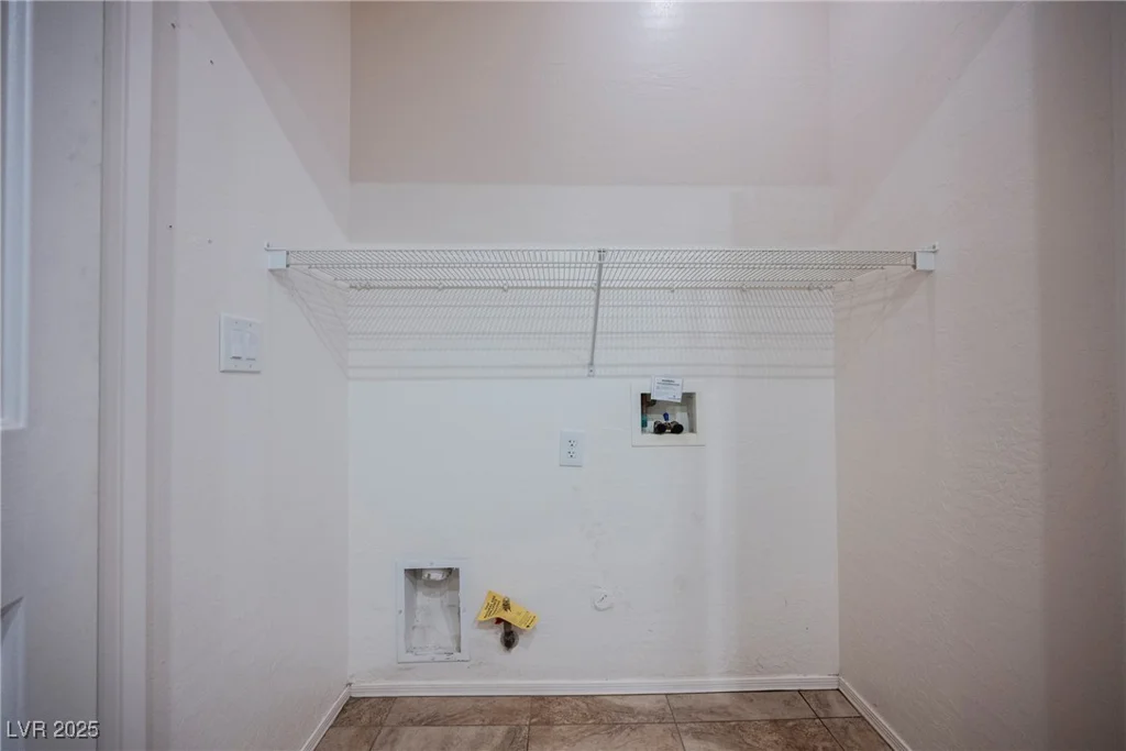 7957 Fantail, North Las Vegas, NV 89084