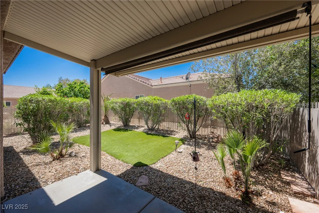 7957 Fantail, North Las Vegas, NV 89084