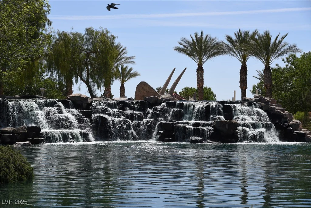 7957 Fantail, North Las Vegas, NV 89084