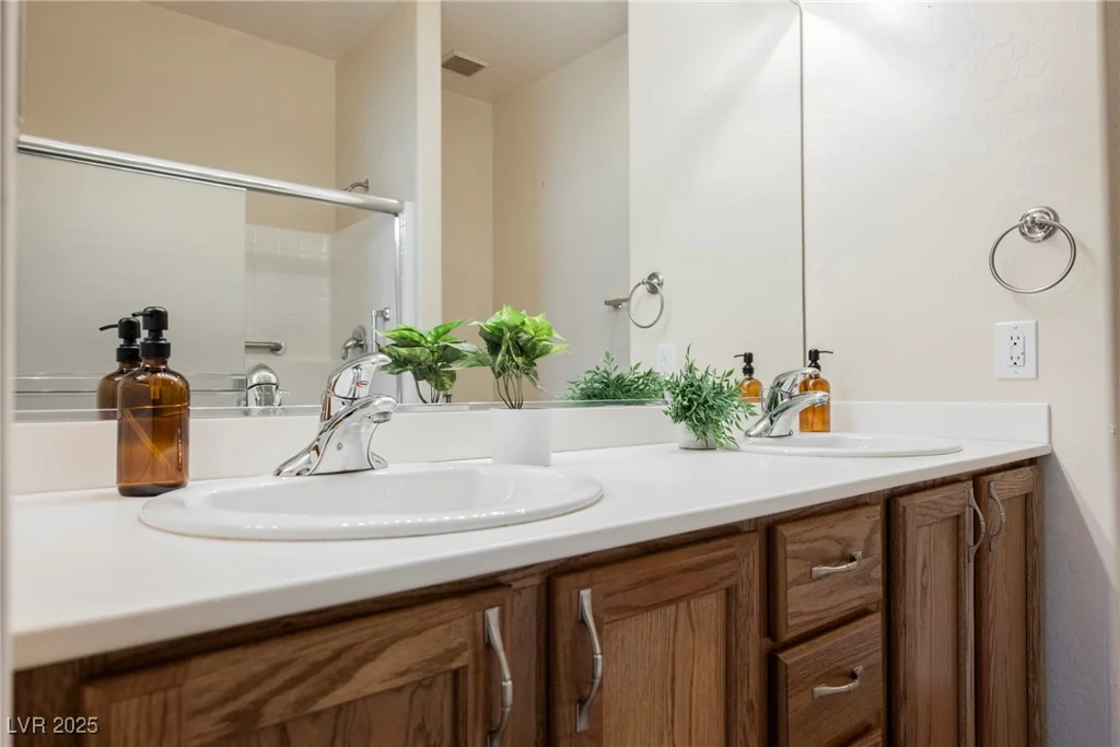 7957 Fantail, North Las Vegas, NV 89084
