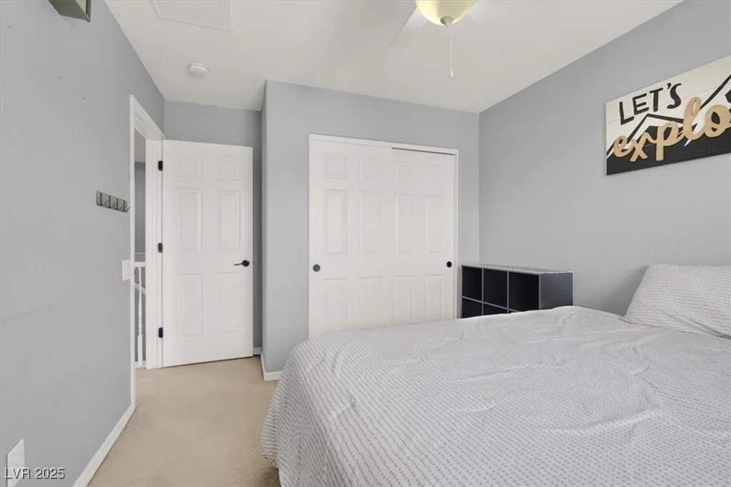 6869 Desert Thrasher, North Las Vegas, NV 89084