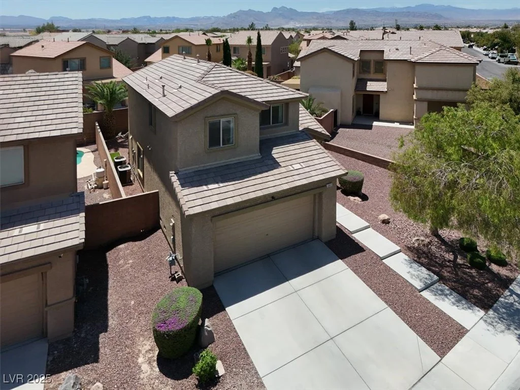 6869 Desert Thrasher, North Las Vegas, NV 89084