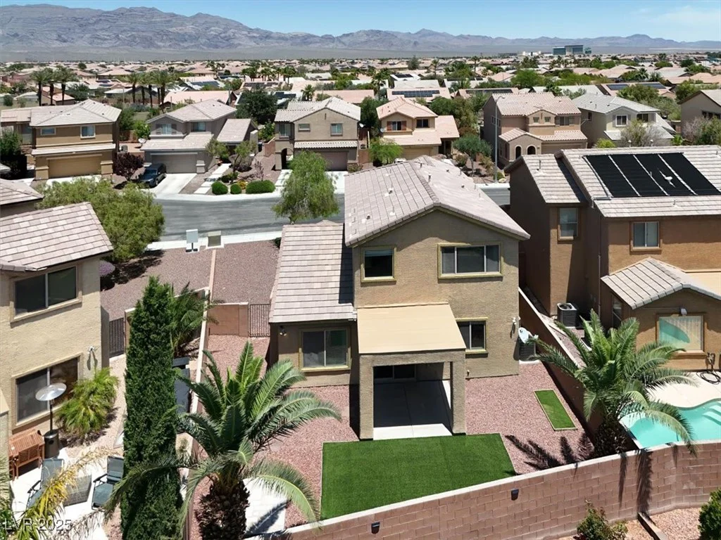 6869 Desert Thrasher, North Las Vegas, NV 89084