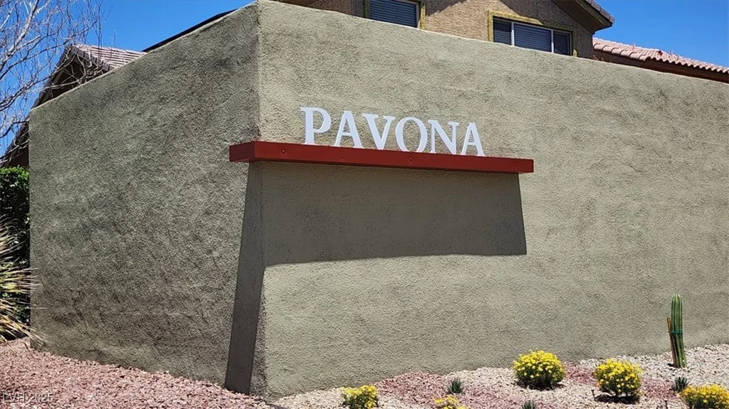 6869 Desert Thrasher, North Las Vegas, NV 89084