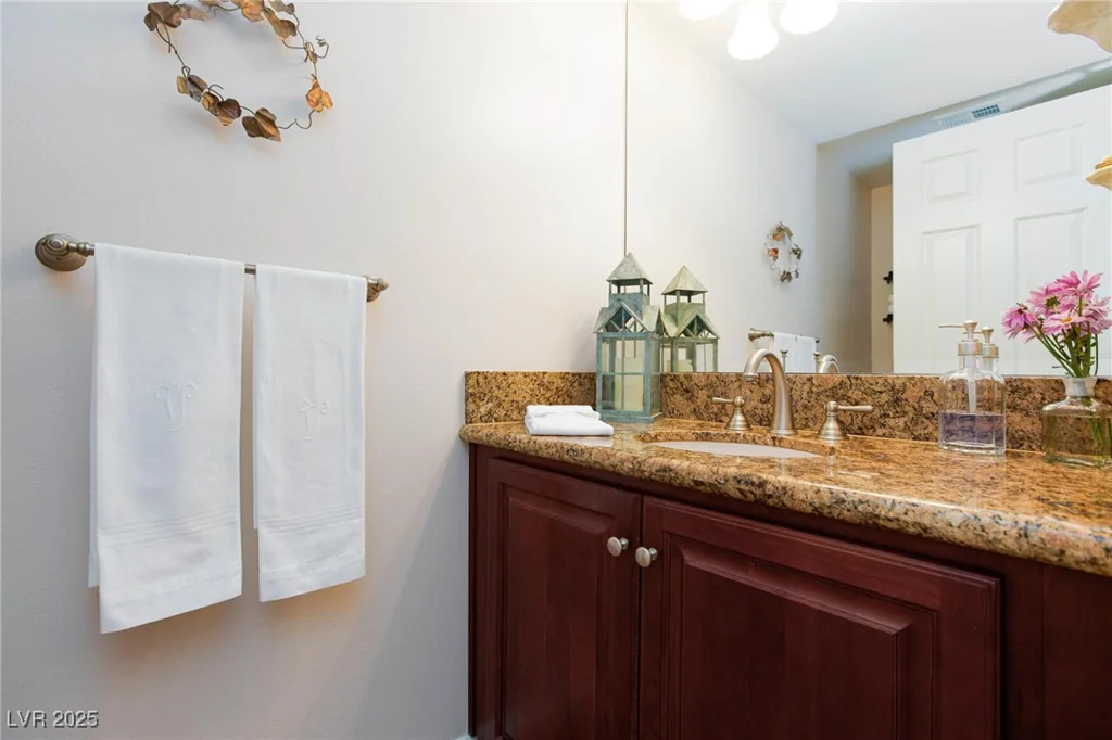 2749 Lodestone, Las Vegas, NV 89117