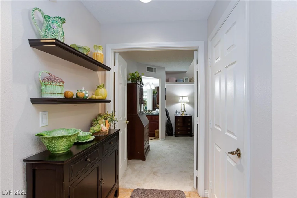 2749 Lodestone, Las Vegas, NV 89117