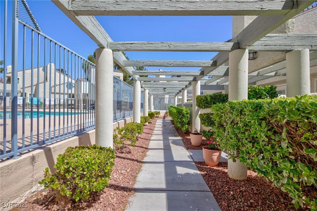 2749 Lodestone, Las Vegas, NV 89117