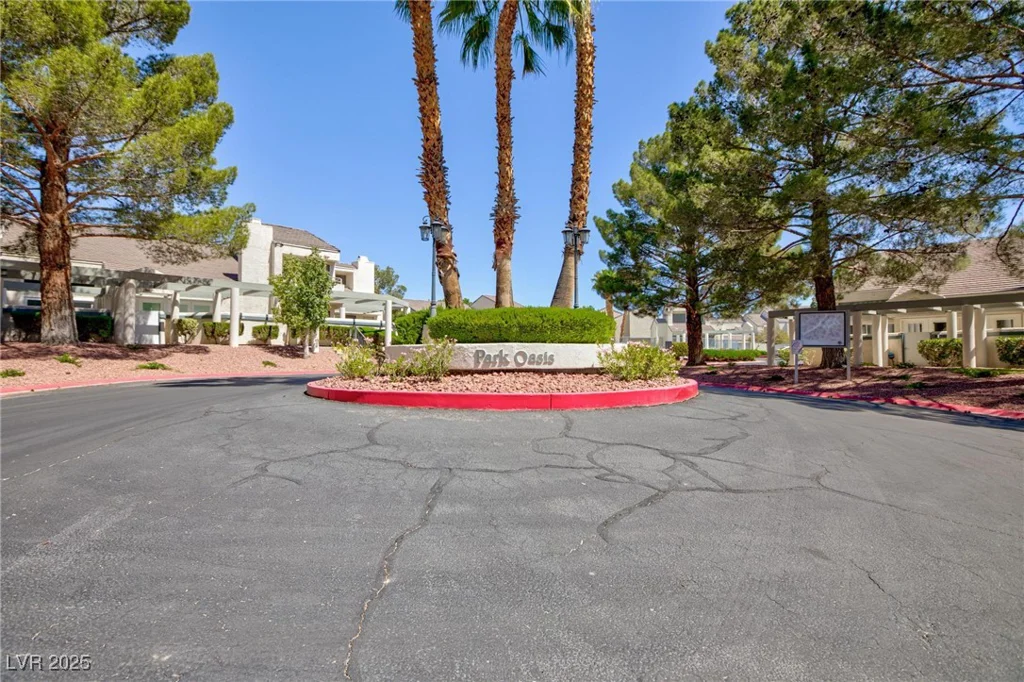 2749 Lodestone, Las Vegas, NV 89117