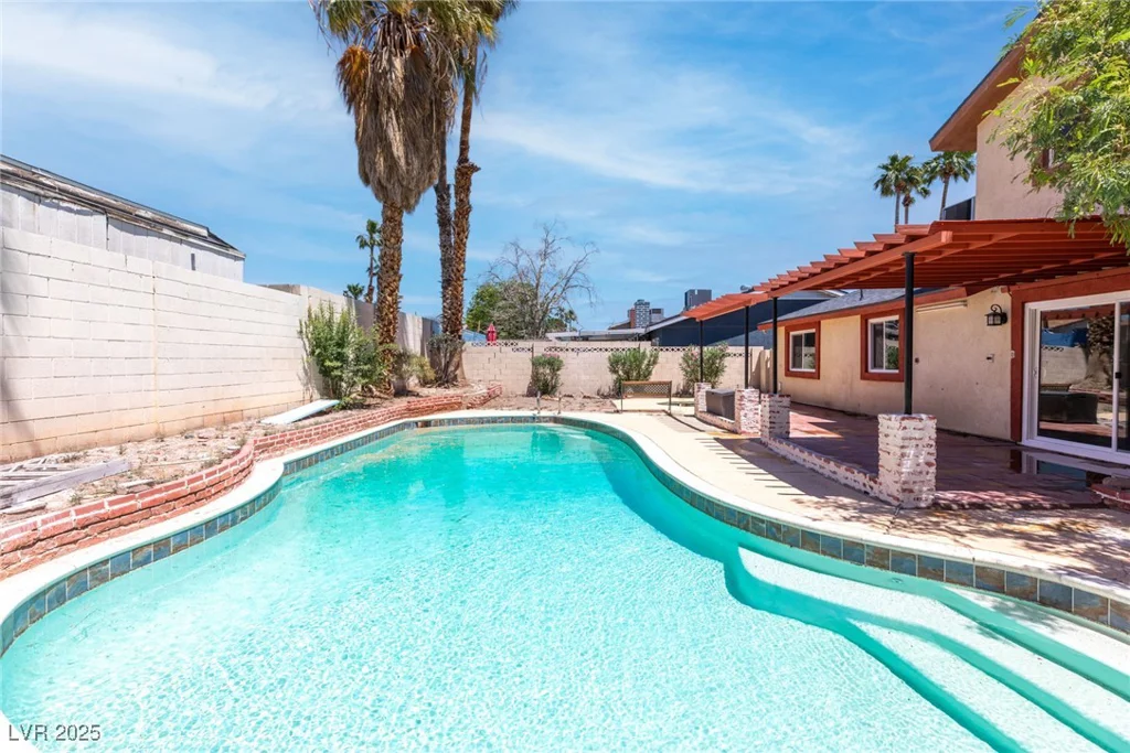3793 Casa Colorado, Las Vegas, NV 89121