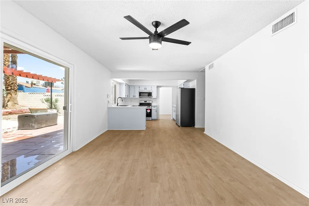 3793 Casa Colorado, Las Vegas, NV 89121
