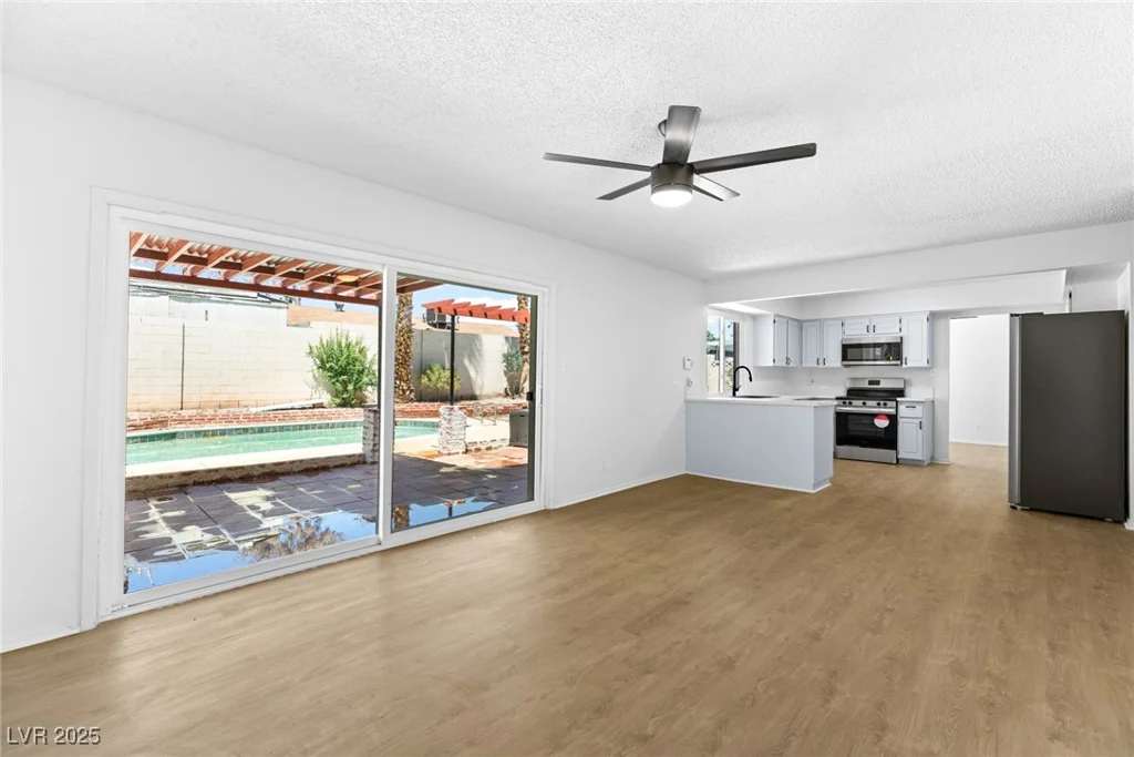 3793 Casa Colorado, Las Vegas, NV 89121
