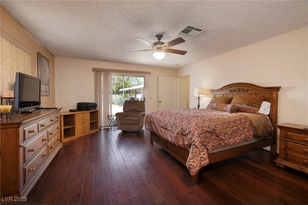 4219 Pinecrest, Las Vegas, NV 89121