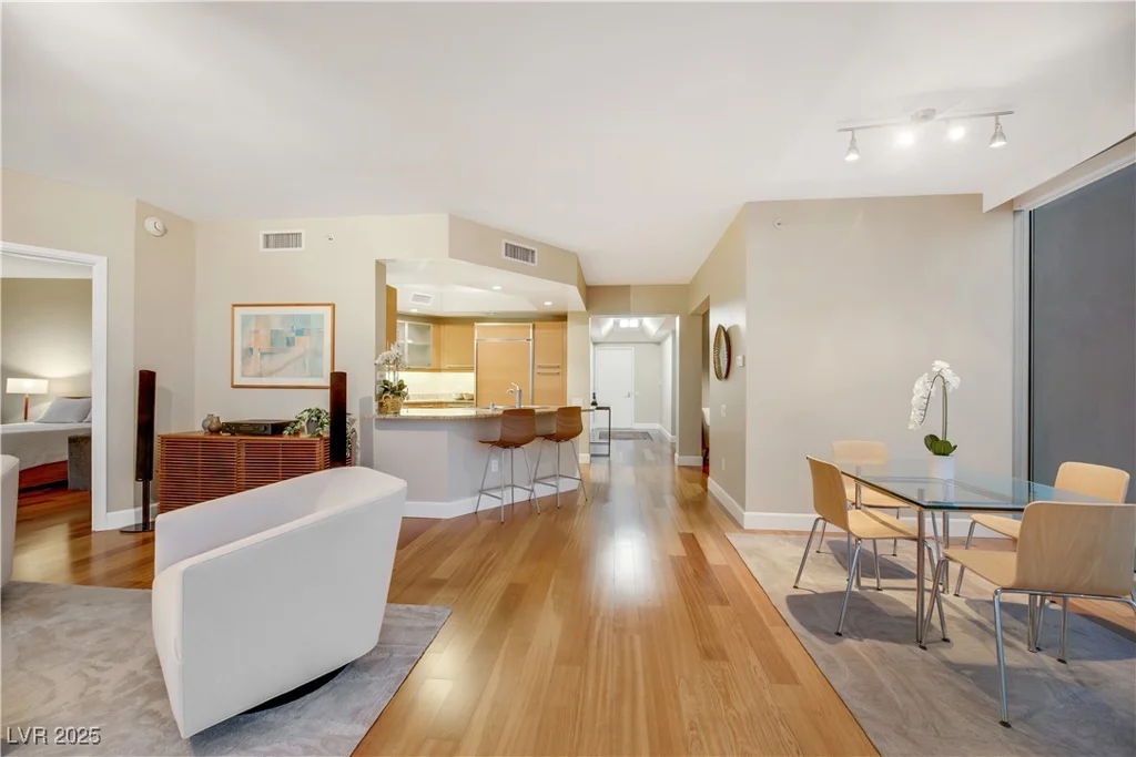 222 Karen, Las Vegas, NV 89109