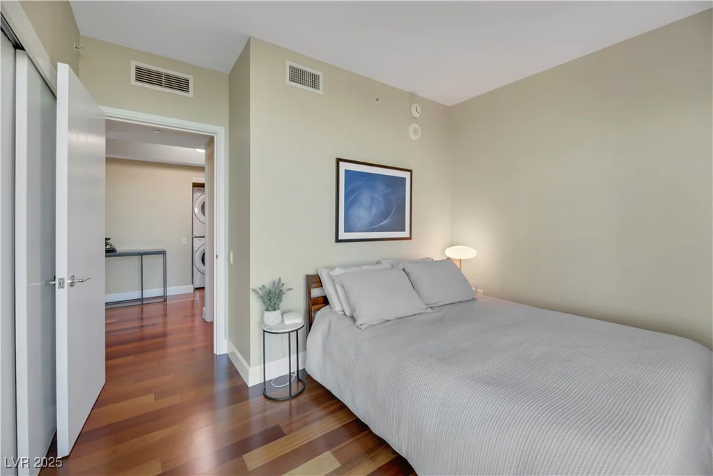 222 Karen, Las Vegas, NV 89109