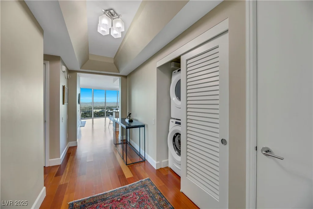 222 Karen, Las Vegas, NV 89109