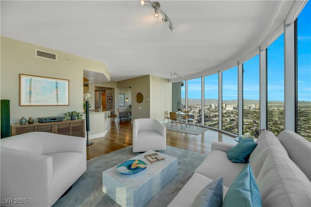 222 Karen, Las Vegas, NV 89109