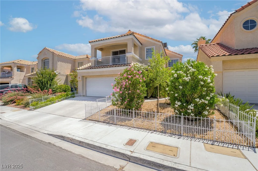 2452 Silver Shadow, Las Vegas, NV 89108