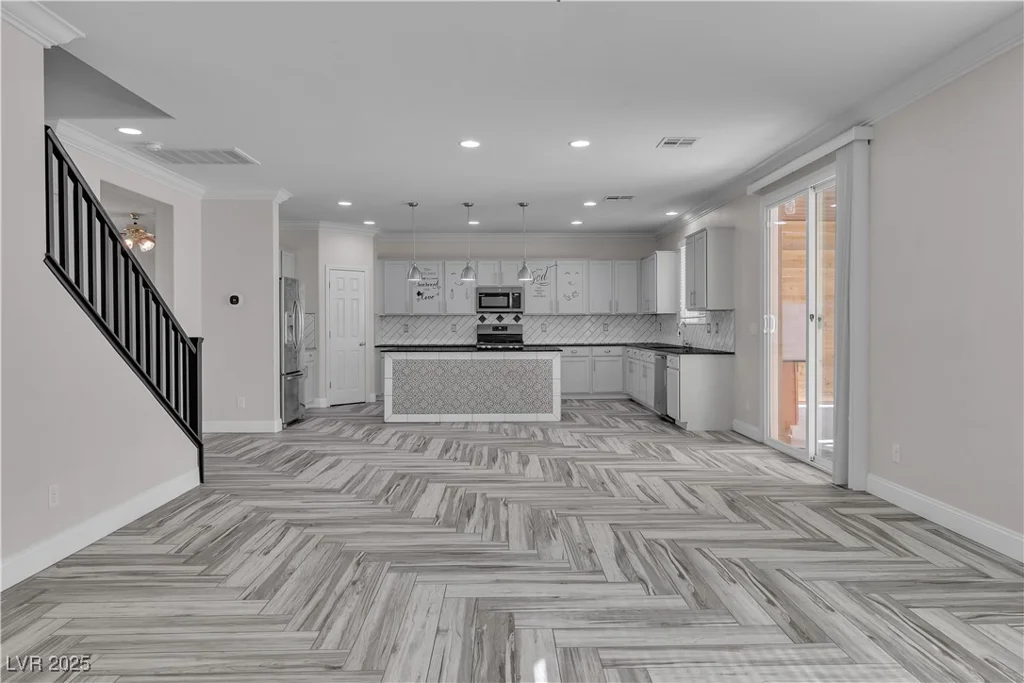 5425 Pride Mountain, North Las Vegas, NV 89031