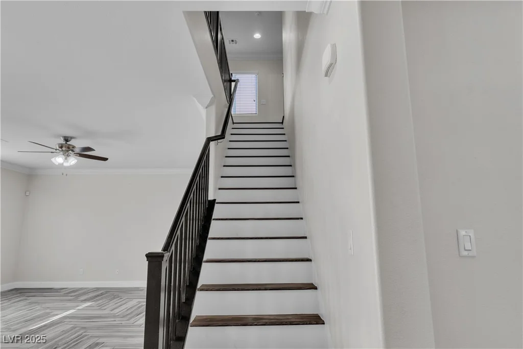5425 Pride Mountain, North Las Vegas, NV 89031