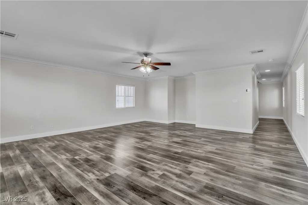 5425 Pride Mountain, North Las Vegas, NV 89031