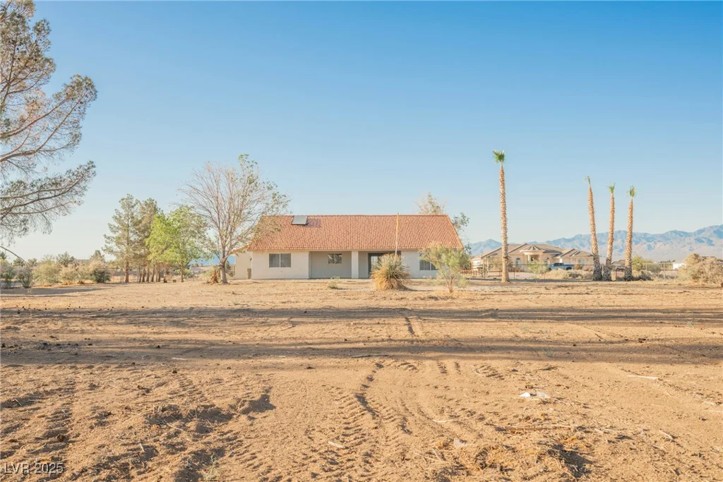 1601 Iguana, Pahrump, NV 89048