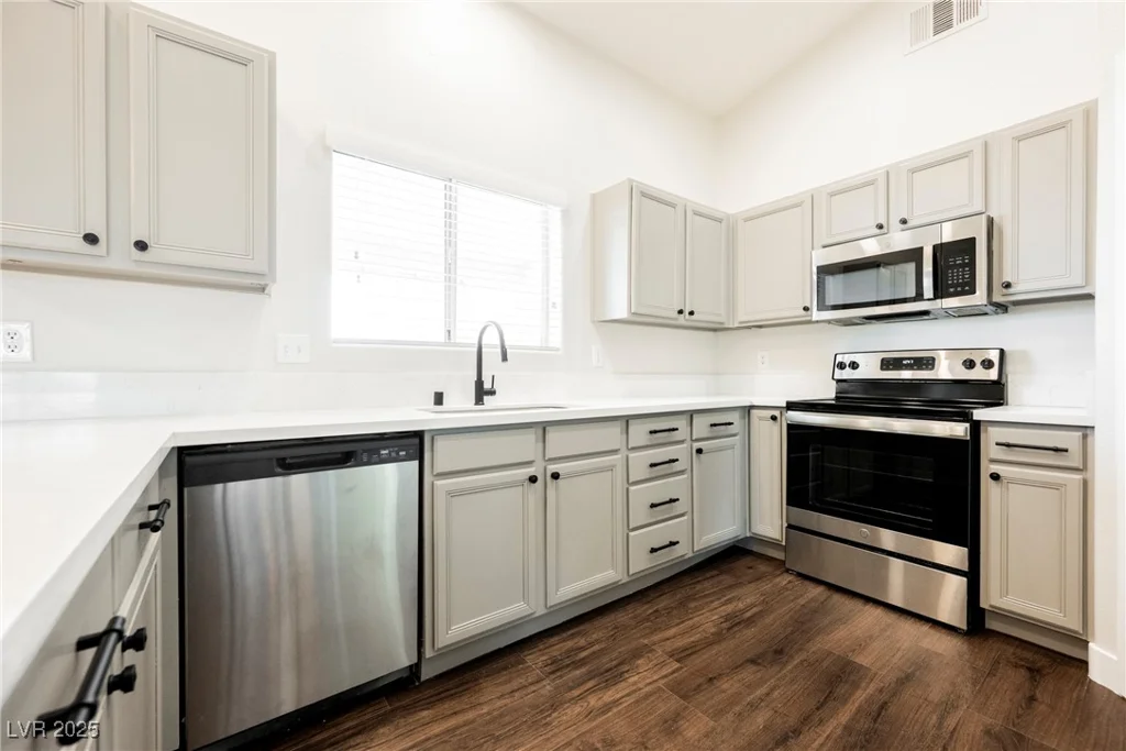 1601 Iguana, Pahrump, NV 89048