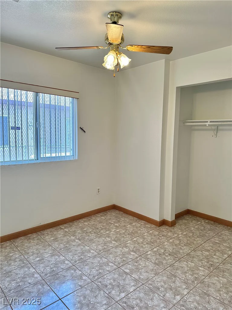 2621 Blue Reef, North Las Vegas, NV 89032