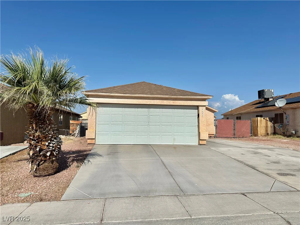 2621 Blue Reef, North Las Vegas, NV 89032