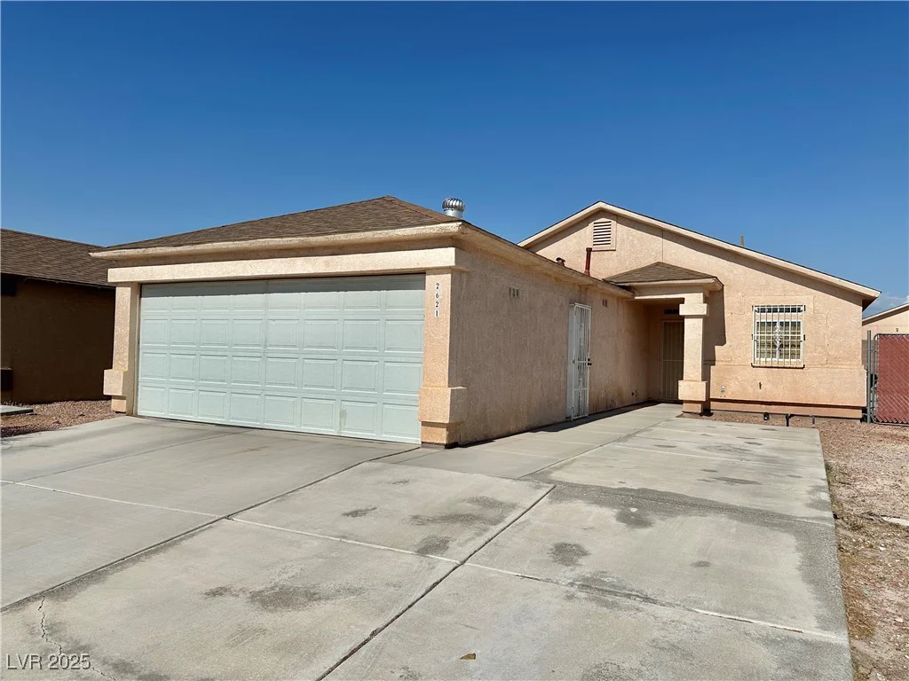 2621 Blue Reef, North Las Vegas, NV 89032