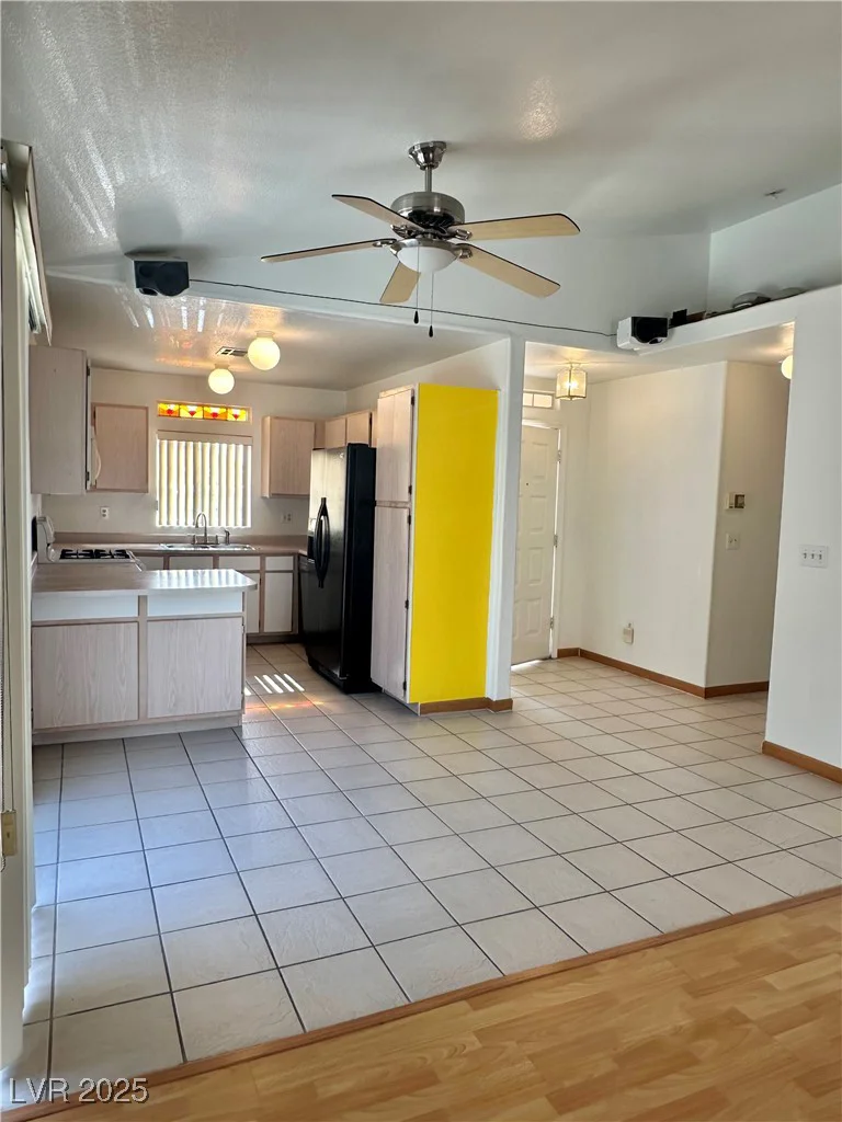 2621 Blue Reef, North Las Vegas, NV 89032