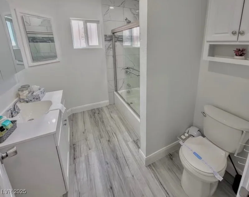 621 9th, Las Vegas, NV 89101