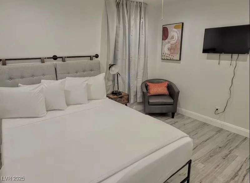 621 9th, Las Vegas, NV 89101