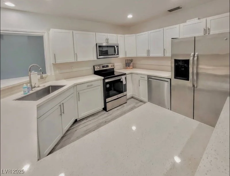 621 9th, Las Vegas, NV 89101