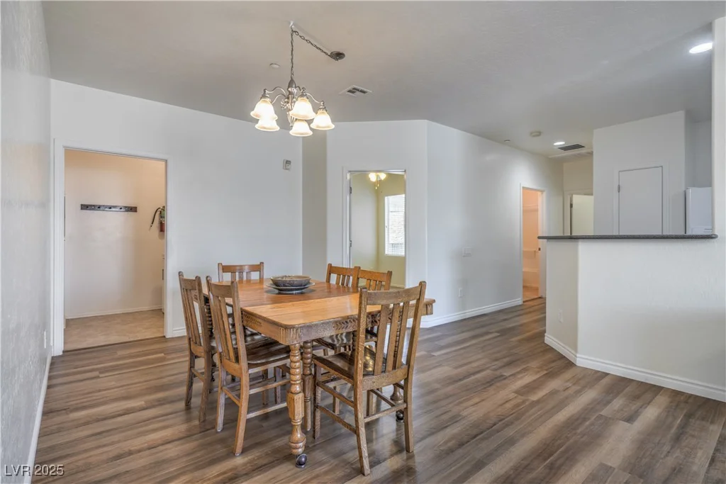 4725 Basilicata, North Las Vegas, NV 89084