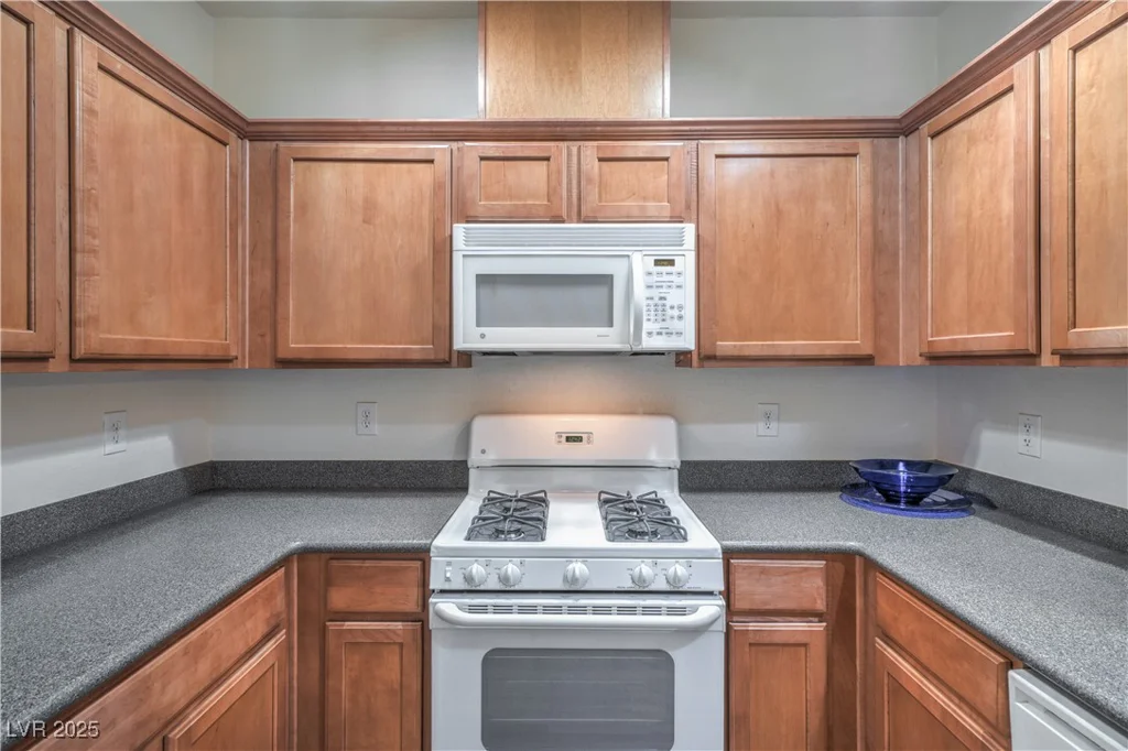 4725 Basilicata, North Las Vegas, NV 89084