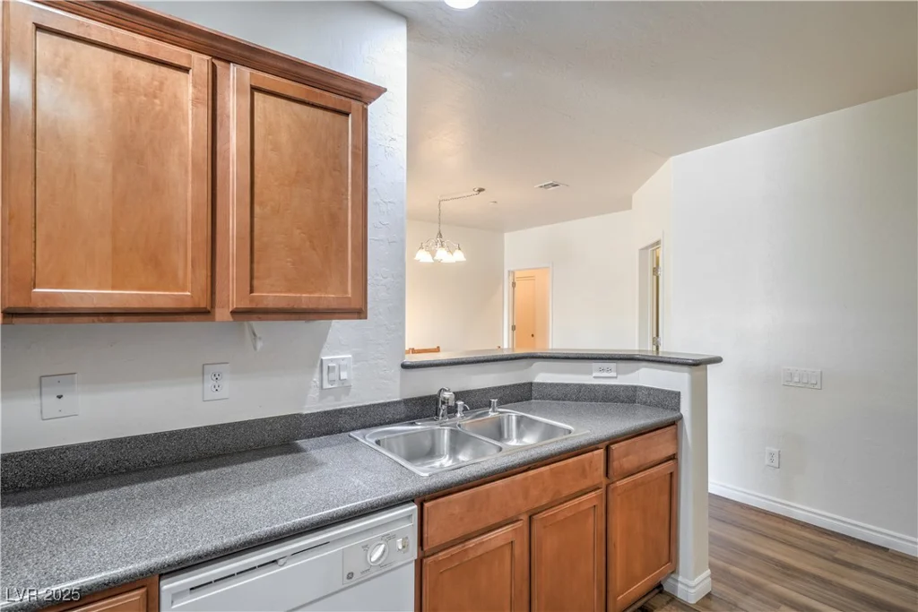 4725 Basilicata, North Las Vegas, NV 89084