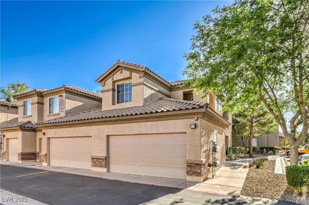 4725 Basilicata, North Las Vegas, NV 89084