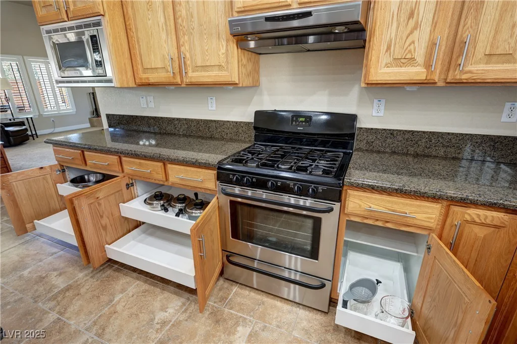 1361 Moose, Pahrump, NV 89048