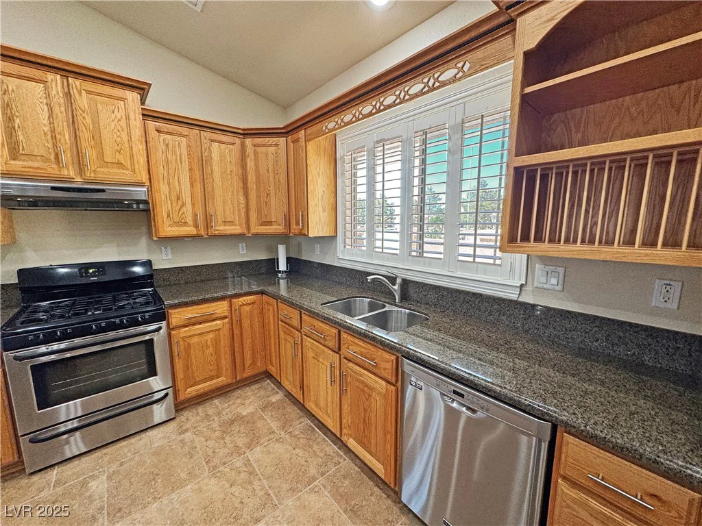 1361 Moose, Pahrump, NV 89048
