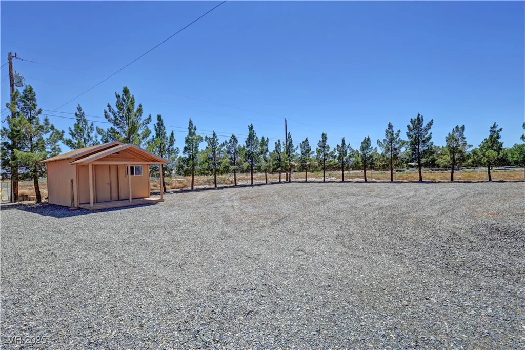 1361 Moose, Pahrump, NV 89048