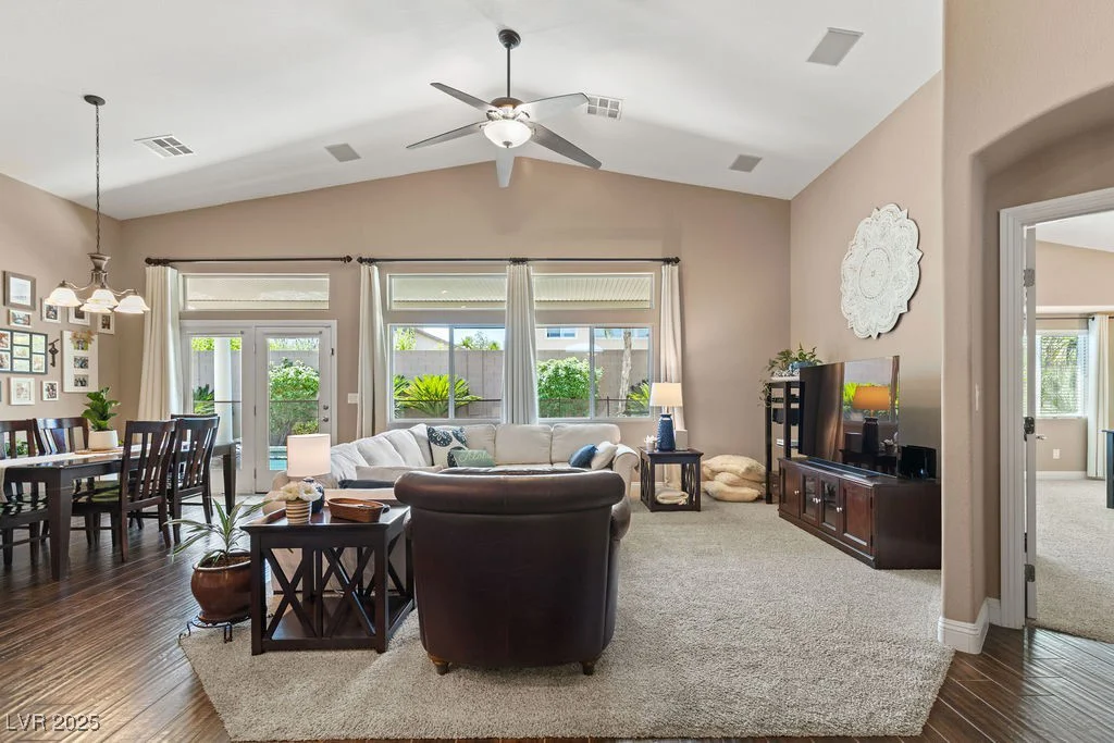 2025 Dakota Lodge, Las Vegas, NV 89123