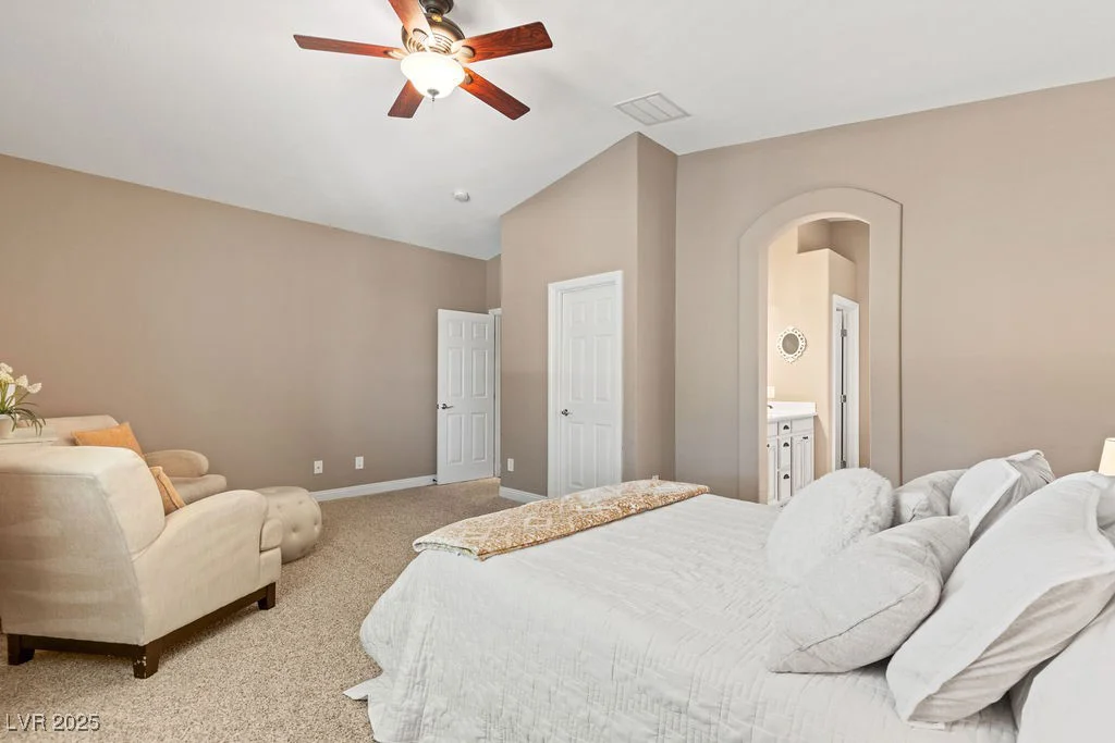 2025 Dakota Lodge, Las Vegas, NV 89123