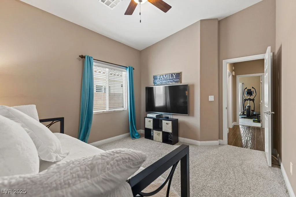 2025 Dakota Lodge, Las Vegas, NV 89123