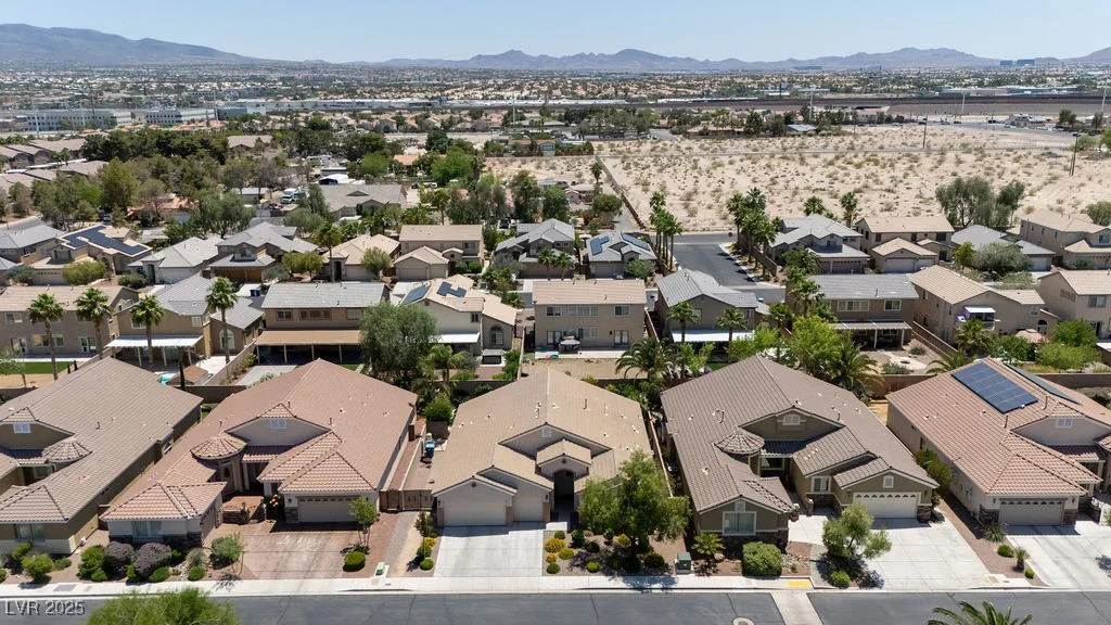 2025 Dakota Lodge, Las Vegas, NV 89123