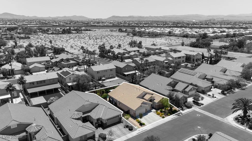 2025 Dakota Lodge, Las Vegas, NV 89123