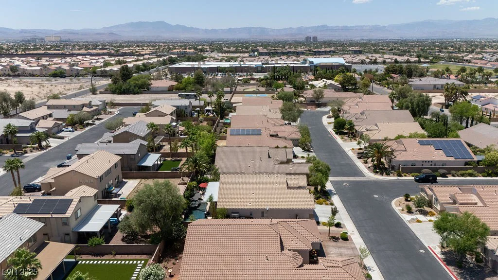 2025 Dakota Lodge, Las Vegas, NV 89123