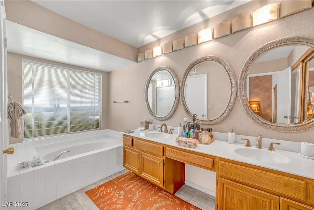 6508 Peppermill, Las Vegas, NV 89146