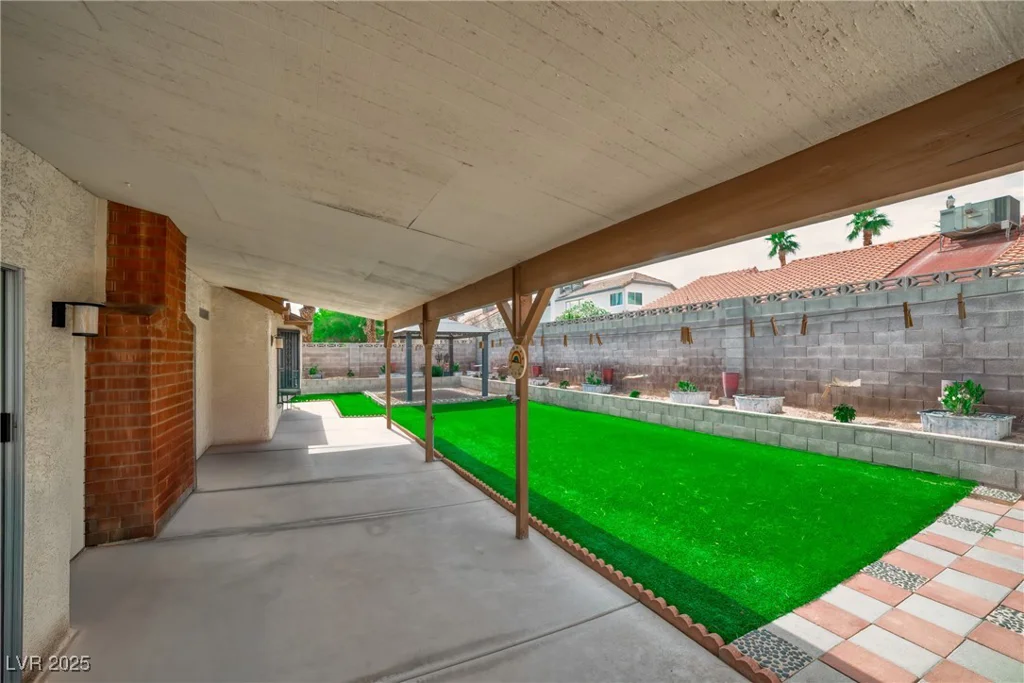 6508 Peppermill, Las Vegas, NV 89146