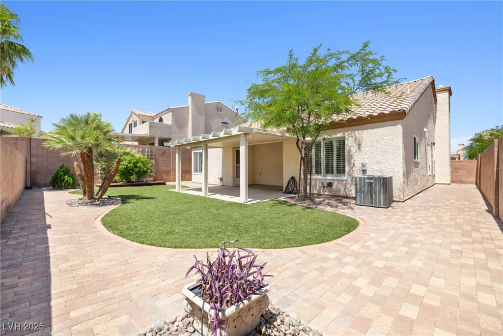 1515 Horizon Crest, Henderson, NV 89012